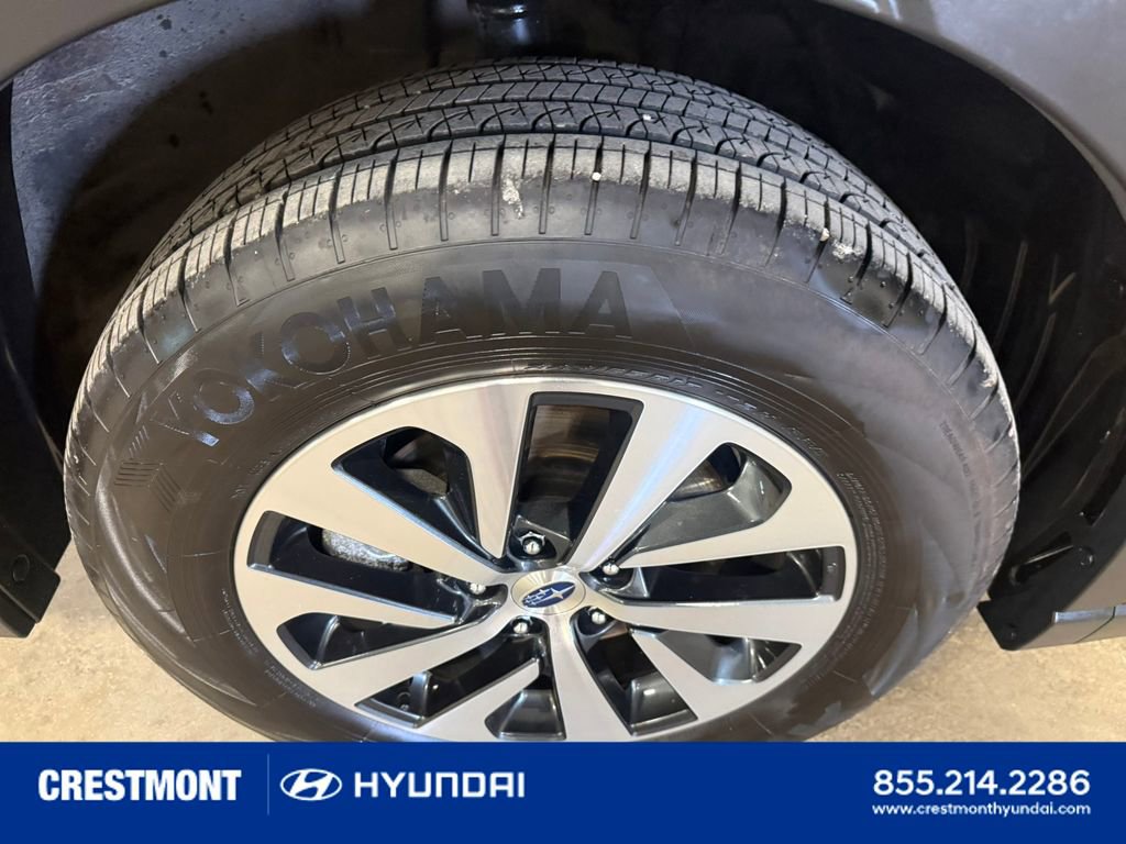 Used 2024 Subaru Outback Premium AWD/4WD image 13