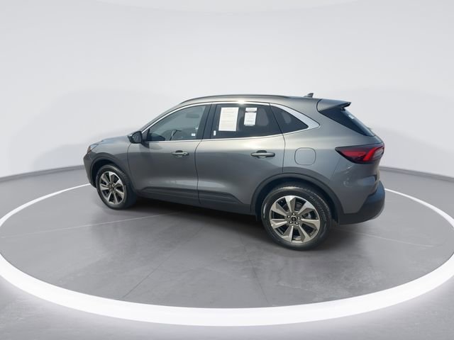 Used 2025 Ford Escape Platinum AWD/4WD image 6