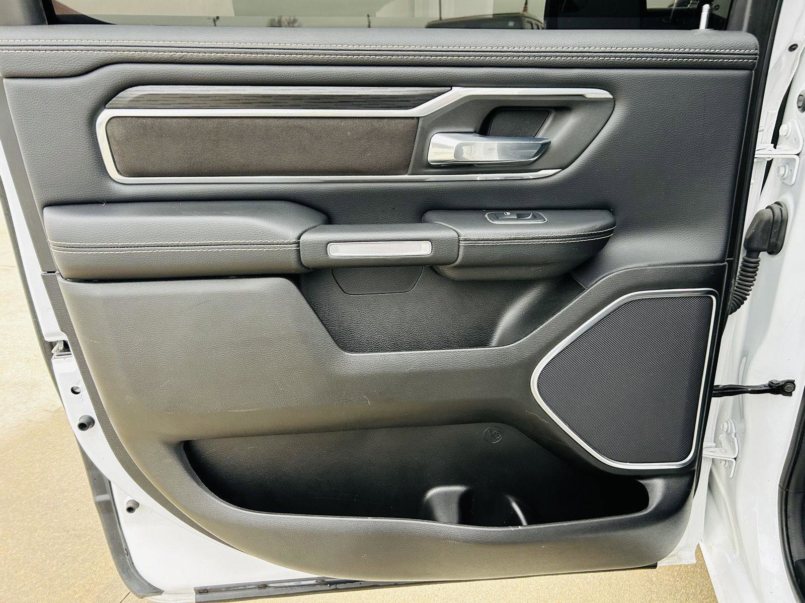 Used 2023 RAM 1500 Laramie image 28