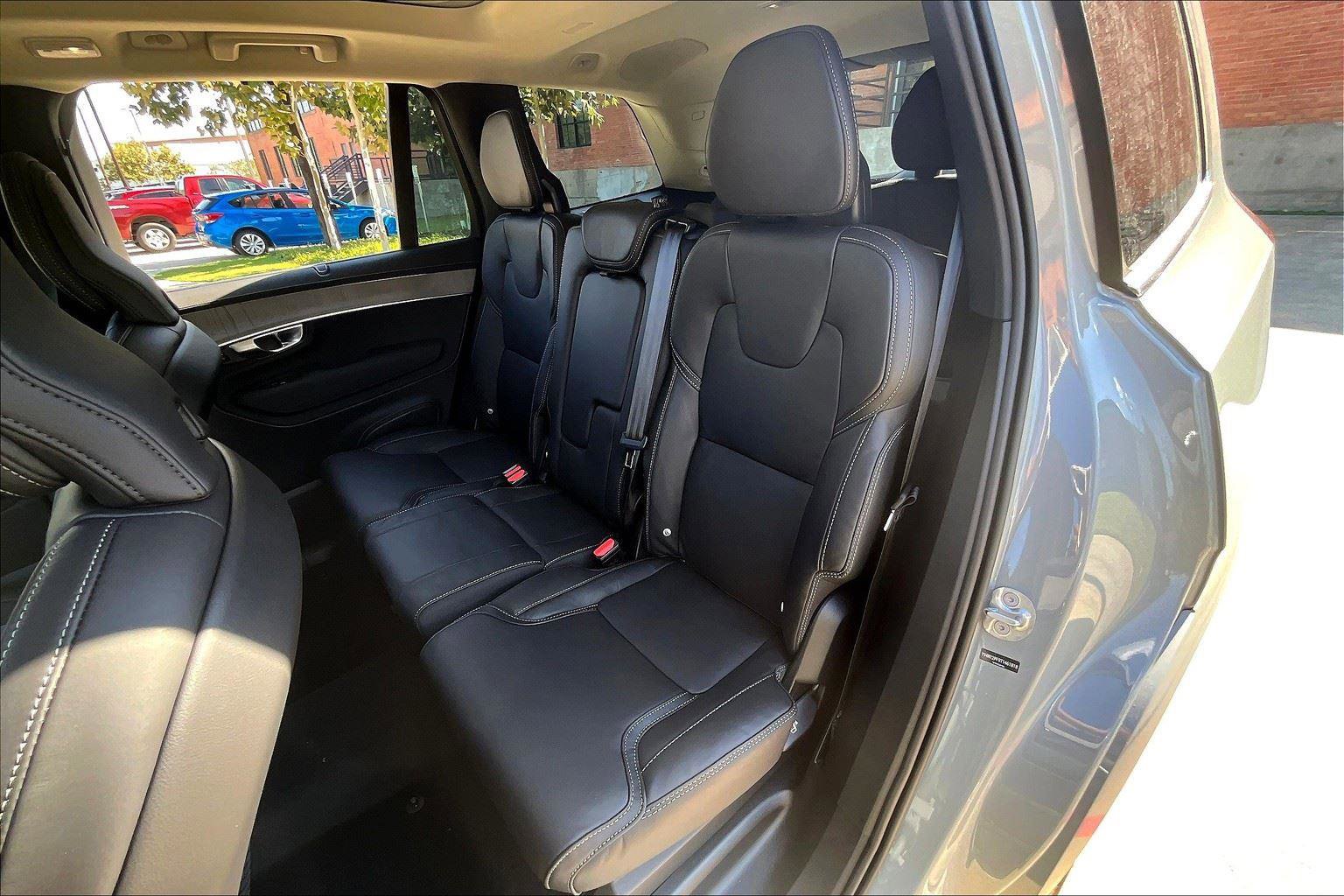 New 2026 Volvo XC90 B5 Ultra w/ Protection Package Premier image 21