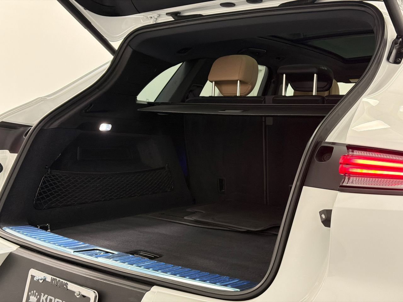 Used 2024 Porsche Cayenne S image 10