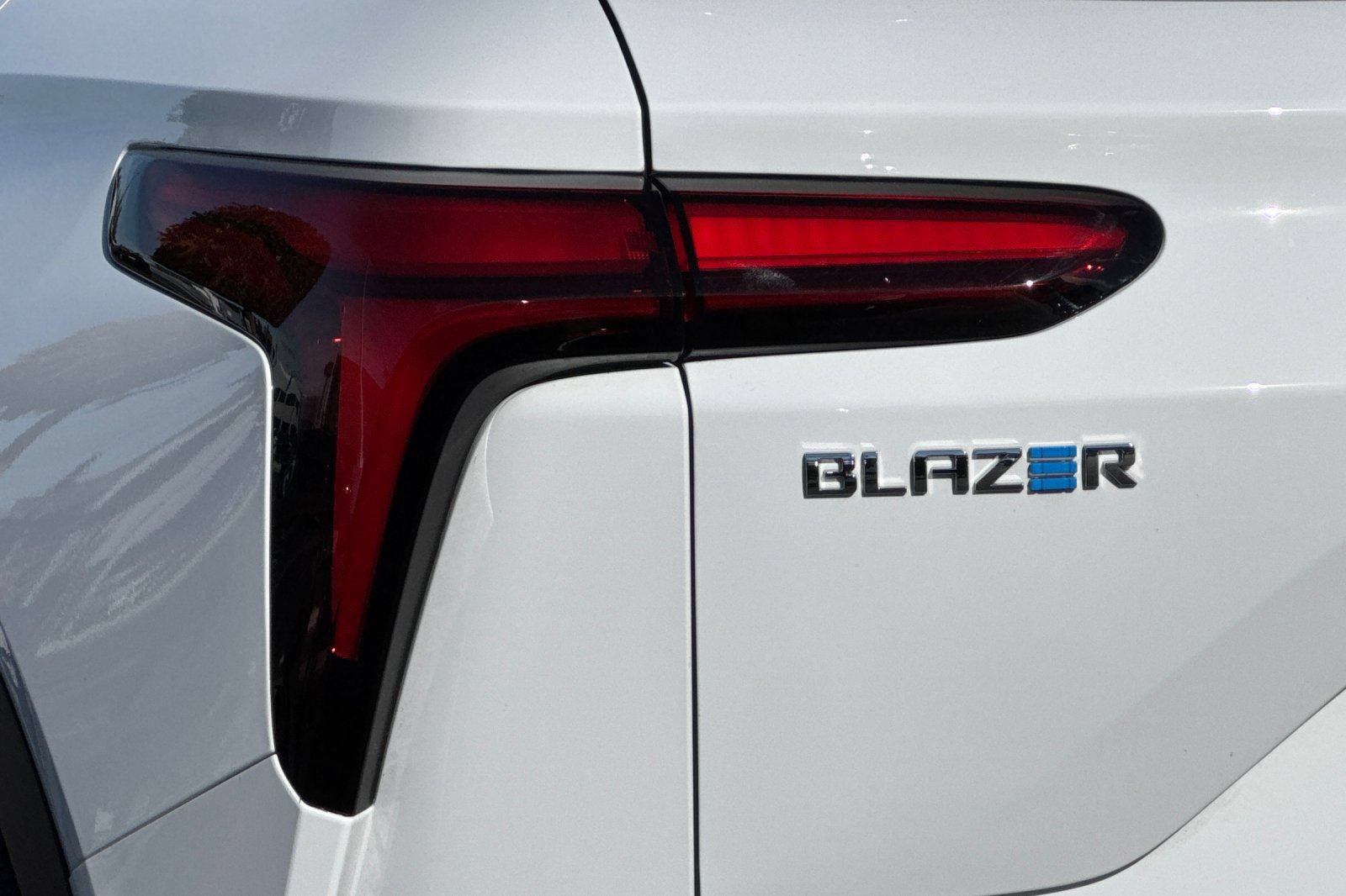 Used 2026 Chevrolet Blazer EV LT FWD image 43