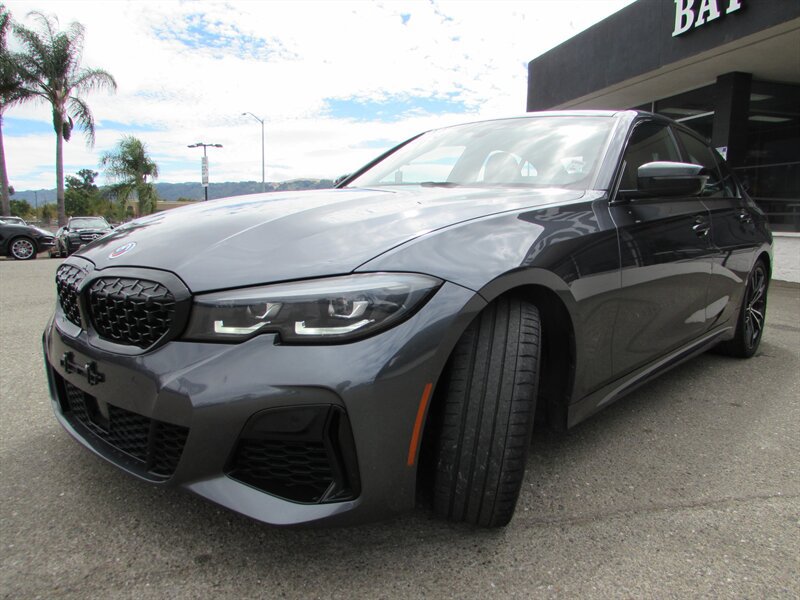 Used 2022 BMW M340i RWD image 3
