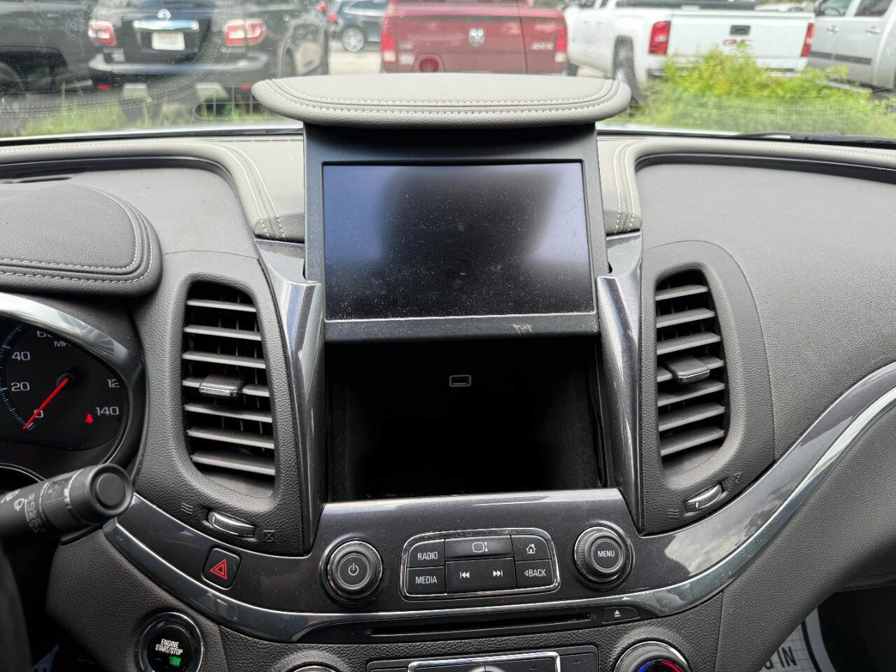 Used 2015 Chevrolet Impala LTZ FWD image 19