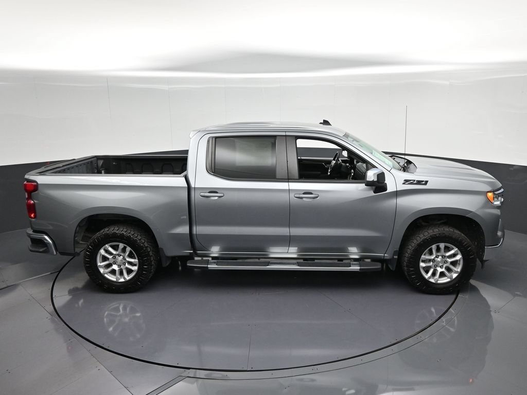 Used 2023 Chevrolet Silverado 1500 LT w/ Z71 Off-Road Package AWD/4WD image 12