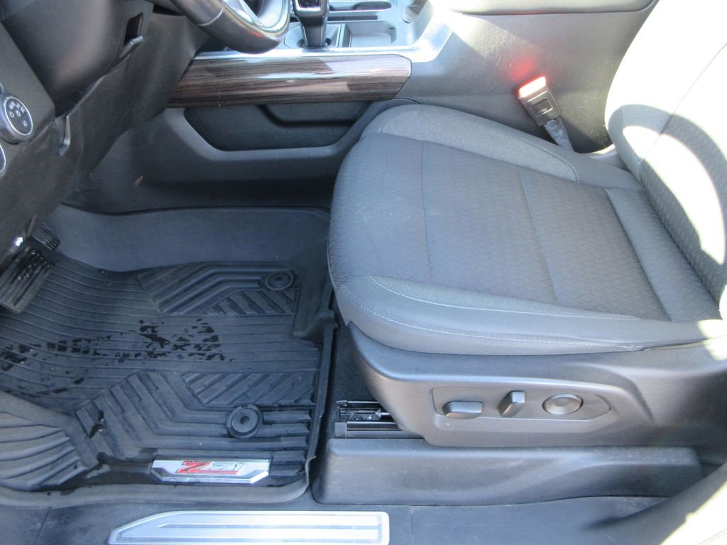 Certified 2022 Chevrolet Silverado 1500 RST w/ Z71 Off-Road Package image 24