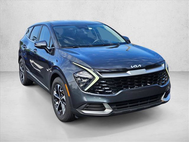 Used 2023 Kia Sportage EX image 3