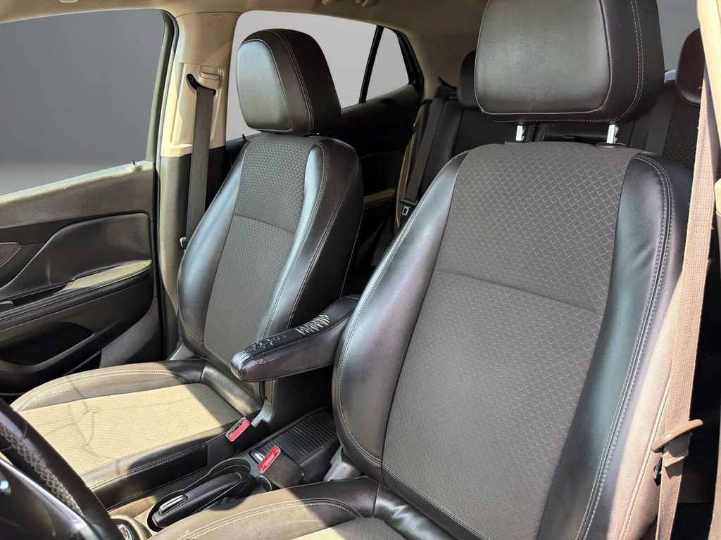 Certified 2019 Buick Encore Preferred FWD image 14