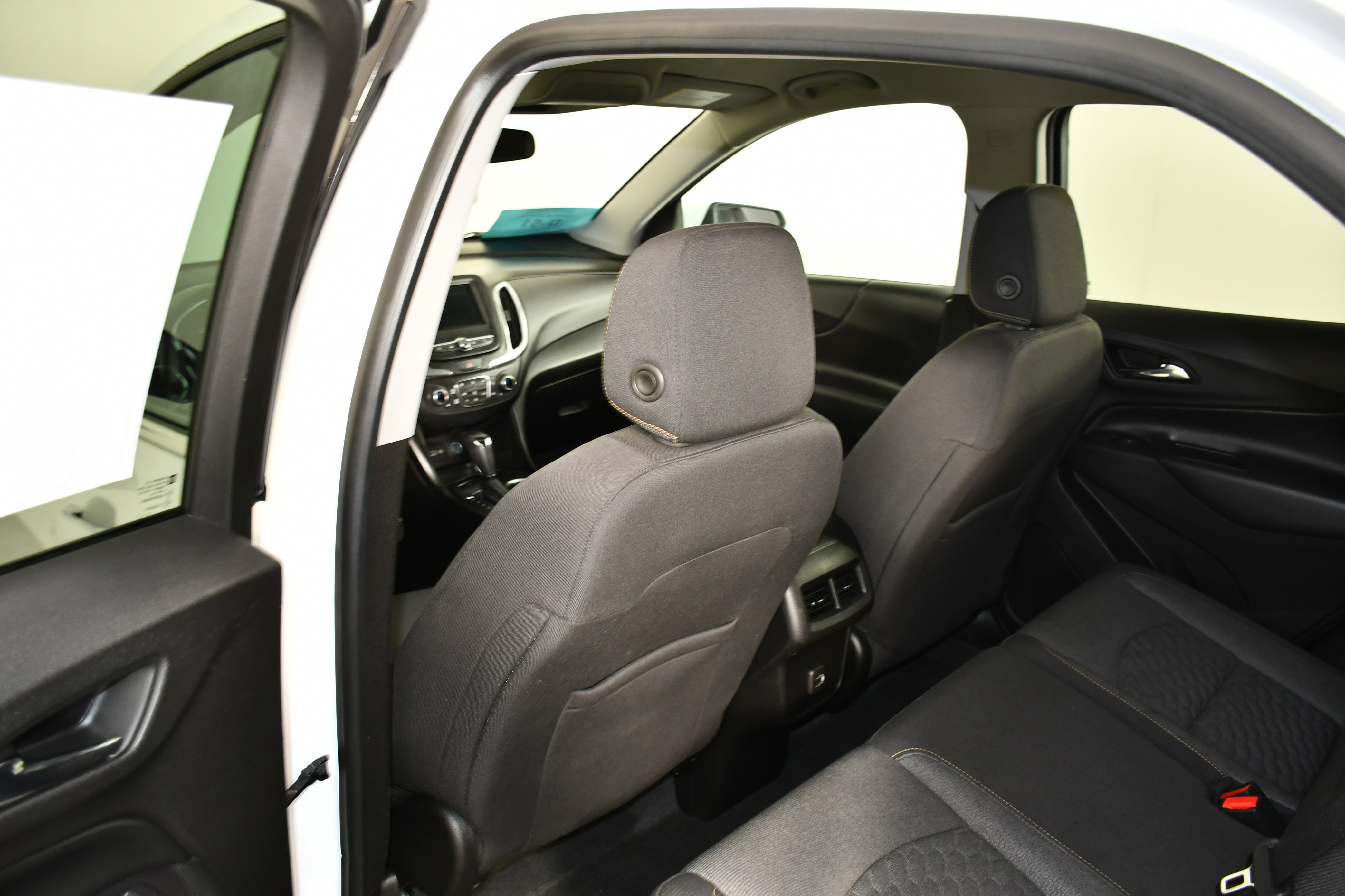 Used 2019 Chevrolet Equinox LT image 45