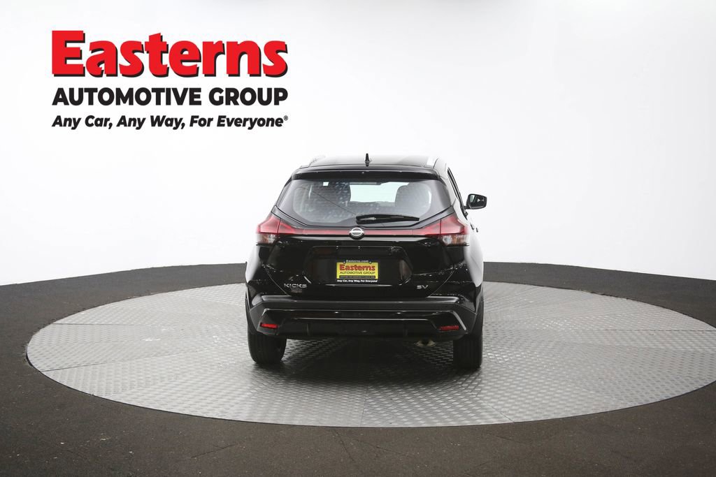 Used 2023 Nissan Kicks SV FWD image 35