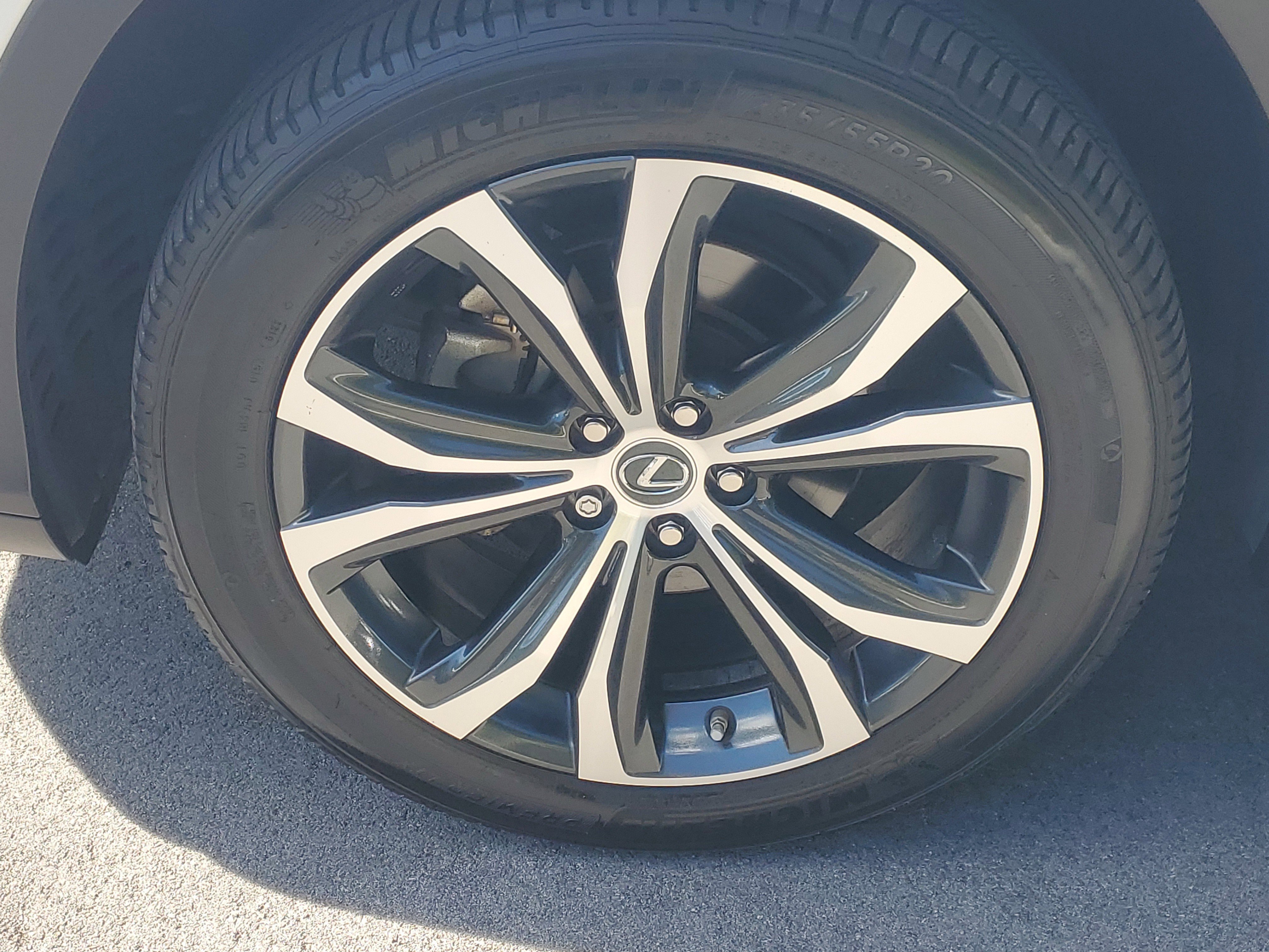 Certified 2020 Lexus RX 350 FWD w/ Premium Package image 4