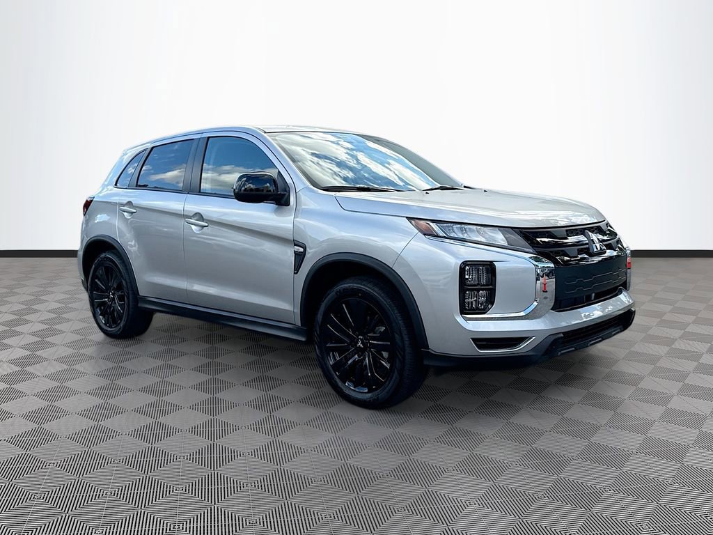 Used 2025 Mitsubishi Outlander Sport LE image 4