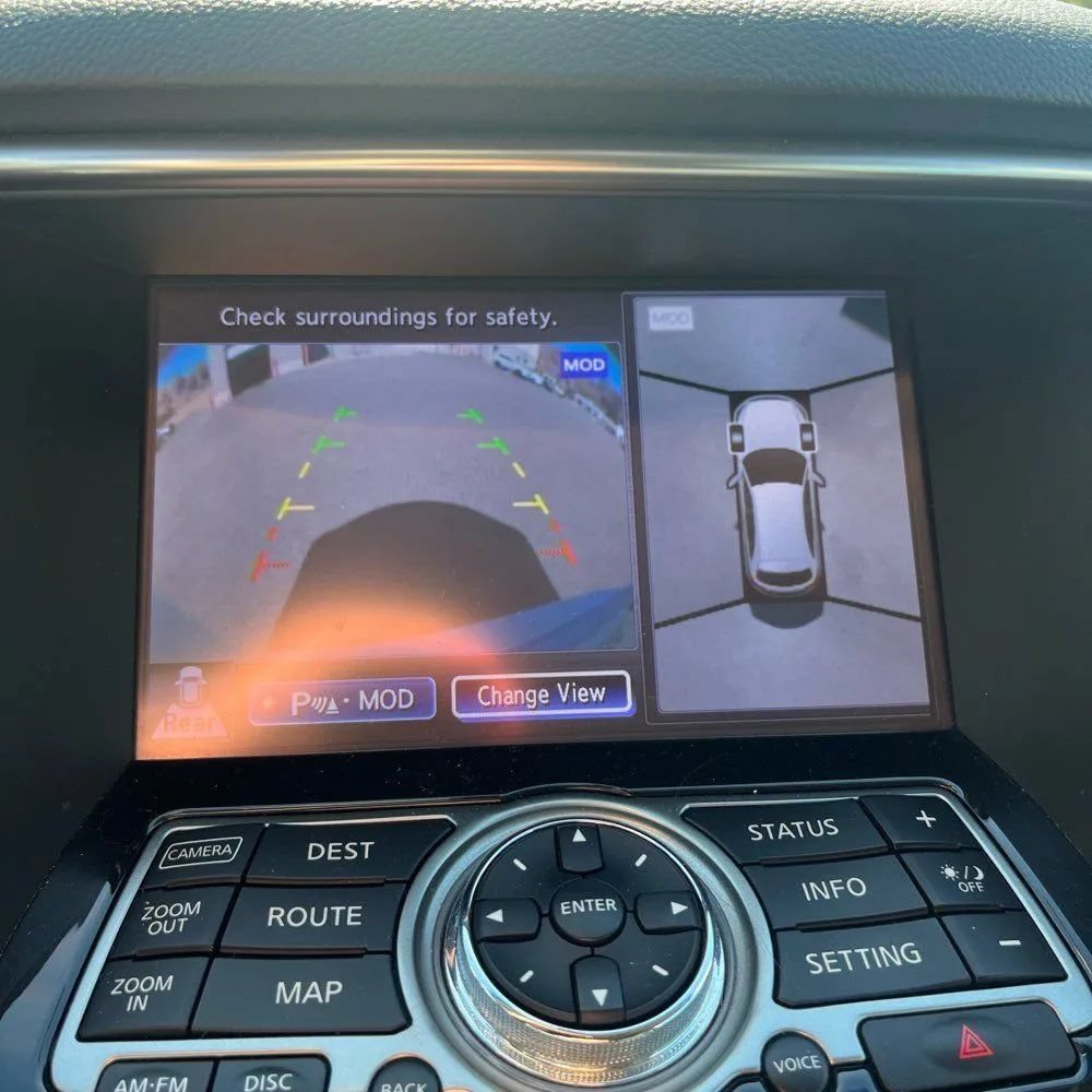 Used 2014 INFINITI QX70 AWD w/ Premium Package image 29