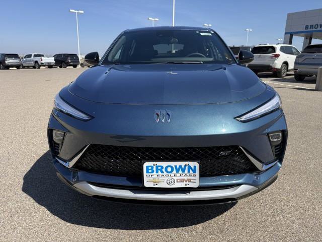 New 2026 Buick Envista Sport Touring image 4