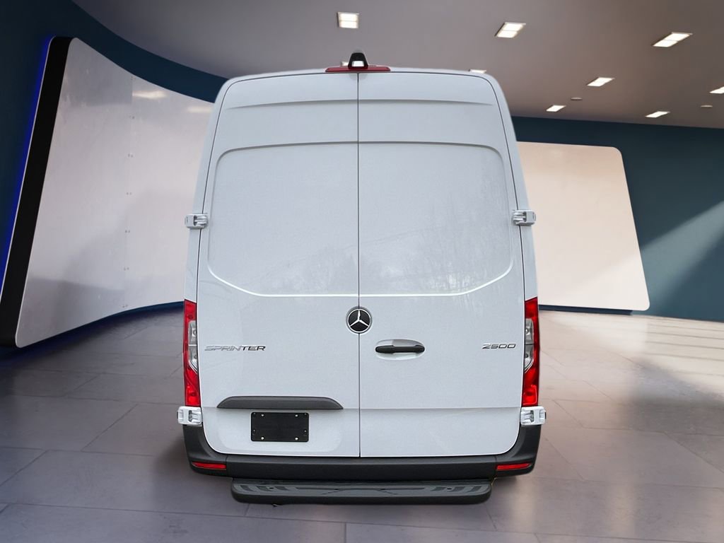 New 2026 Mercedes-Benz Sprinter 2500 image 3