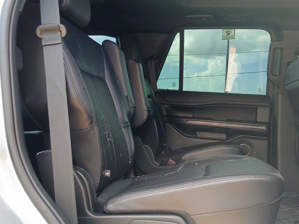 Used 2021 Ford Expedition XLT AWD/4WD image 23