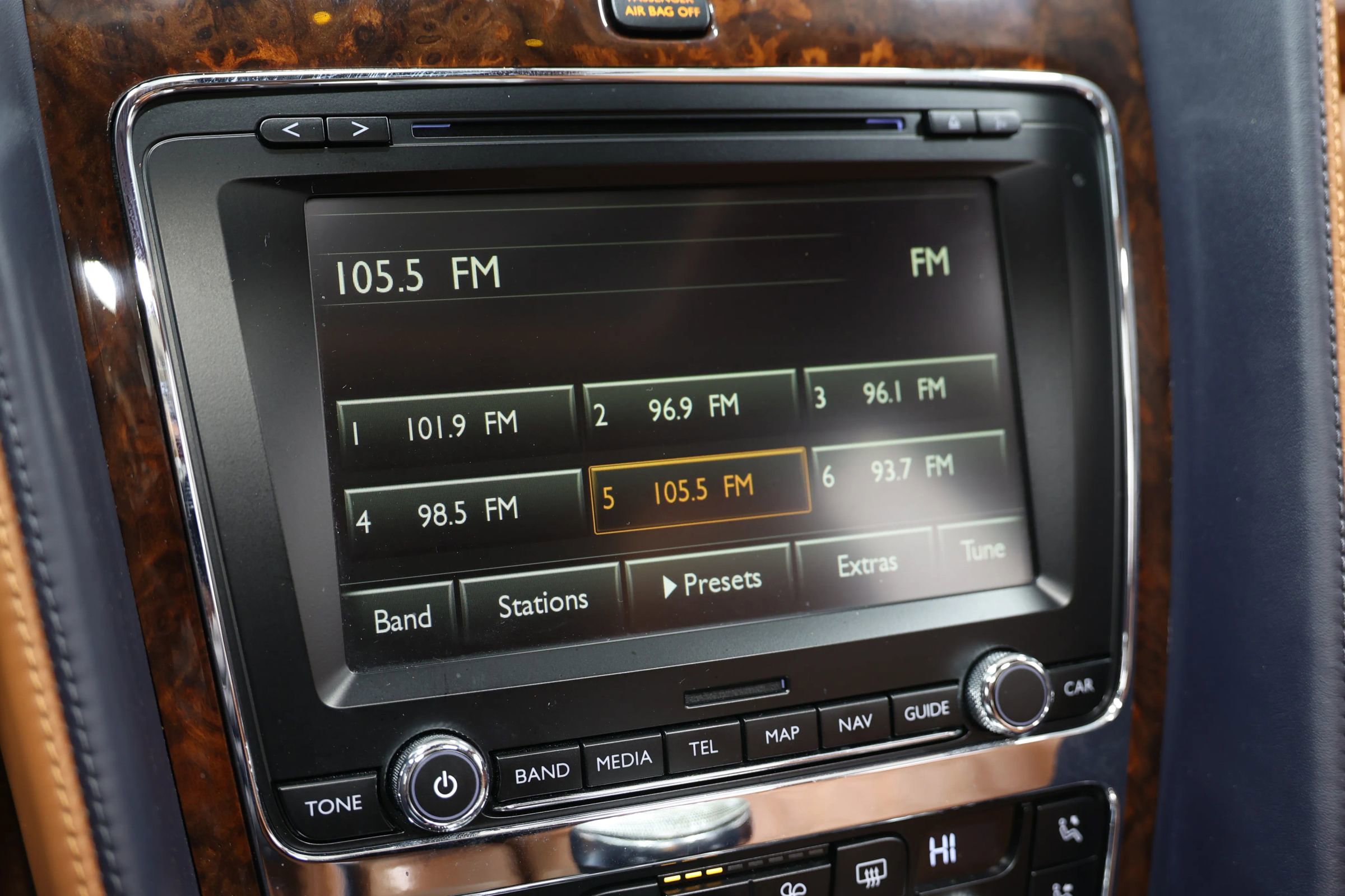 Used 2014 Bentley Flying Spur W12 image 31