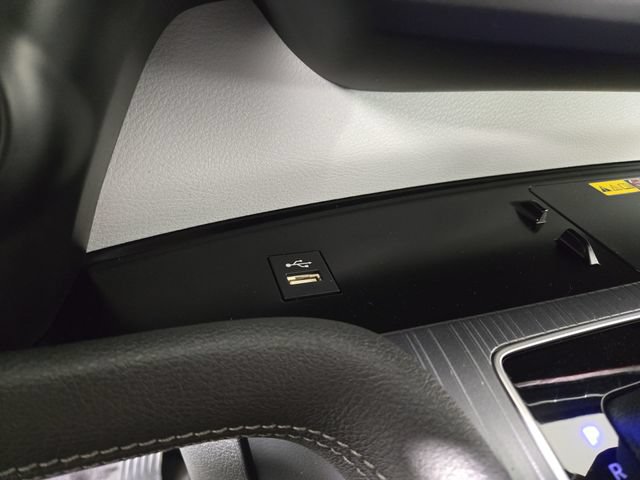 New 2026 Toyota Sienna XLE FWD image 25