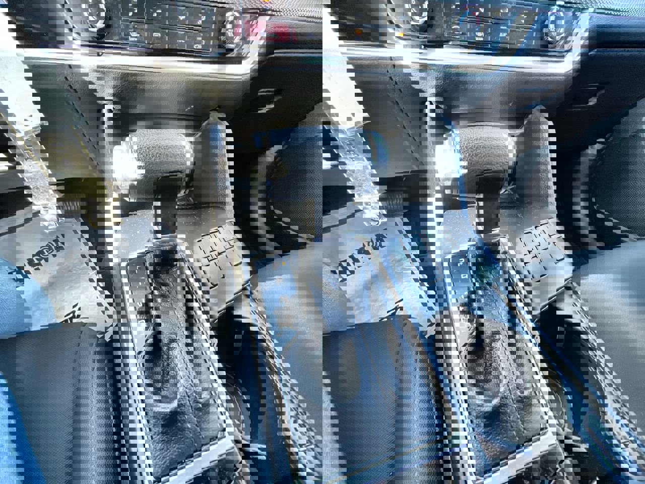 Used 2024 Kia Sportage LX image 15