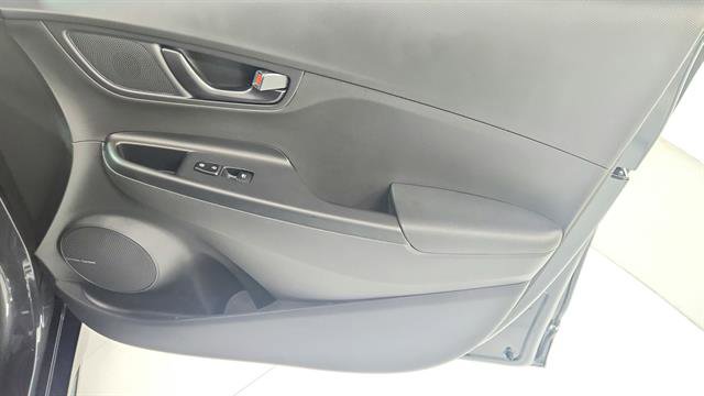 Used 2022 Hyundai Kona N Line w/ Tech Package image 27