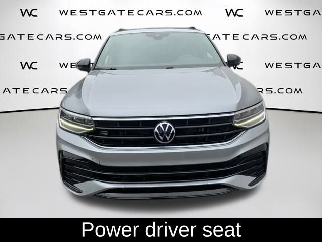 Used 2022 Volkswagen Tiguan SE R-Line image 4
