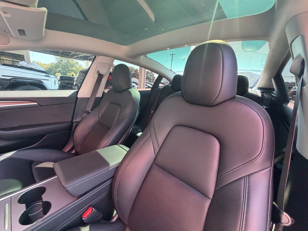 Used 2023 Tesla Model 3 Standard Range RWD image 35