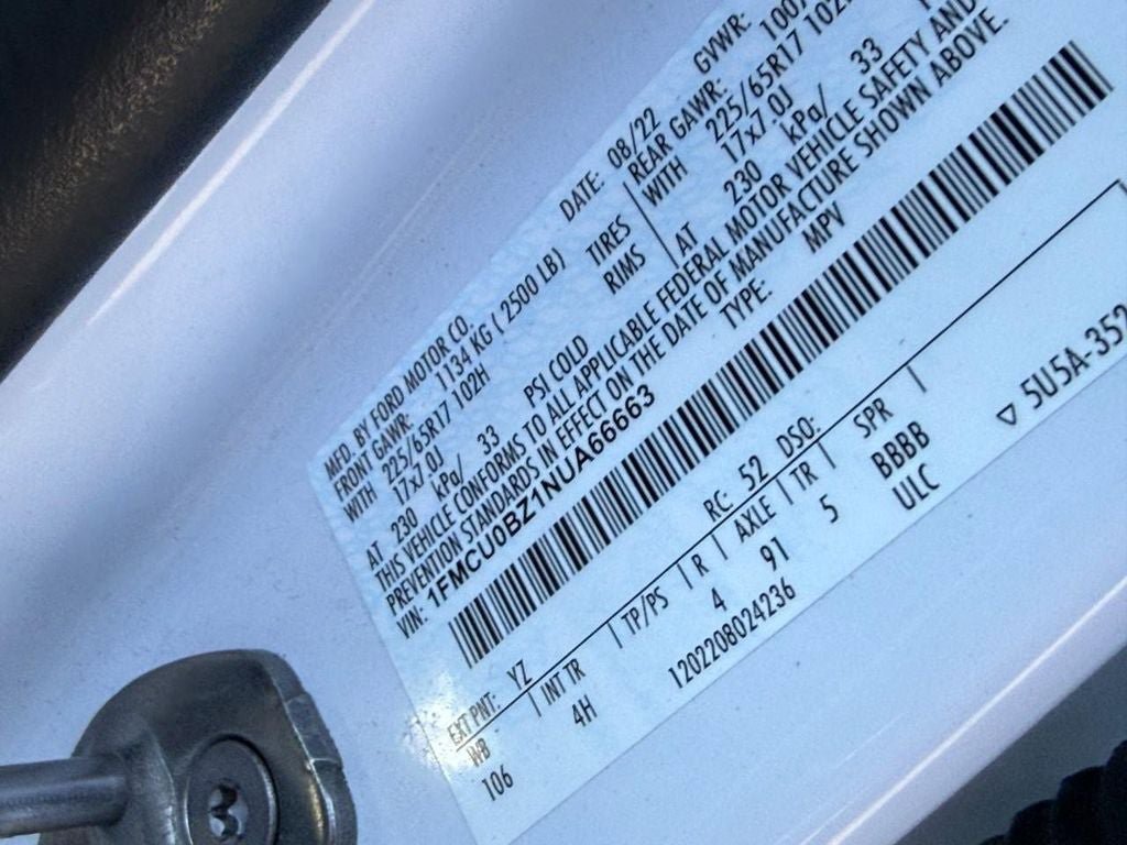 Used 2022 Ford Escape SE FWD image 27