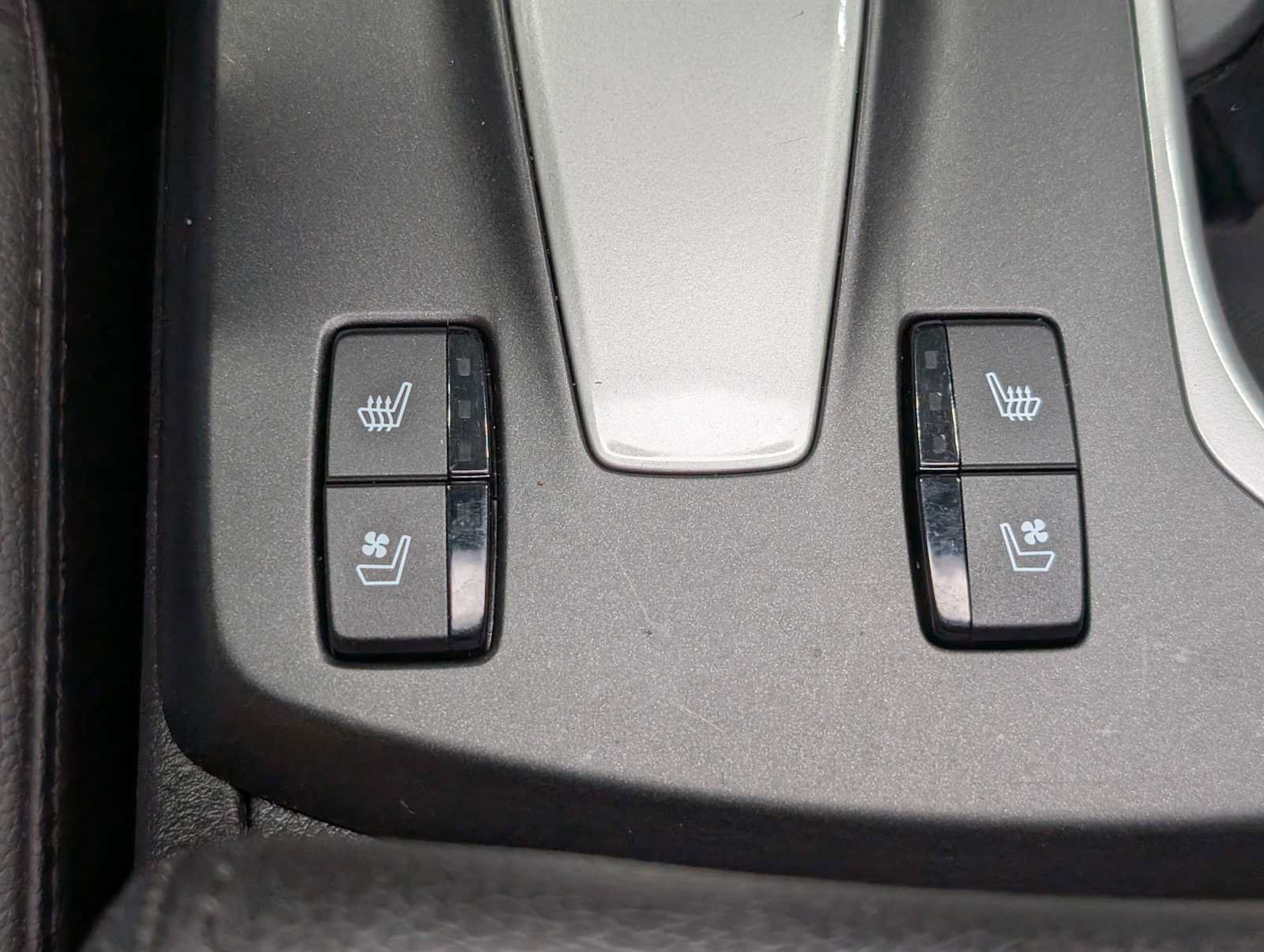 Used 2017 Acura RDX w/ Advance Package AWD/4WD image 27