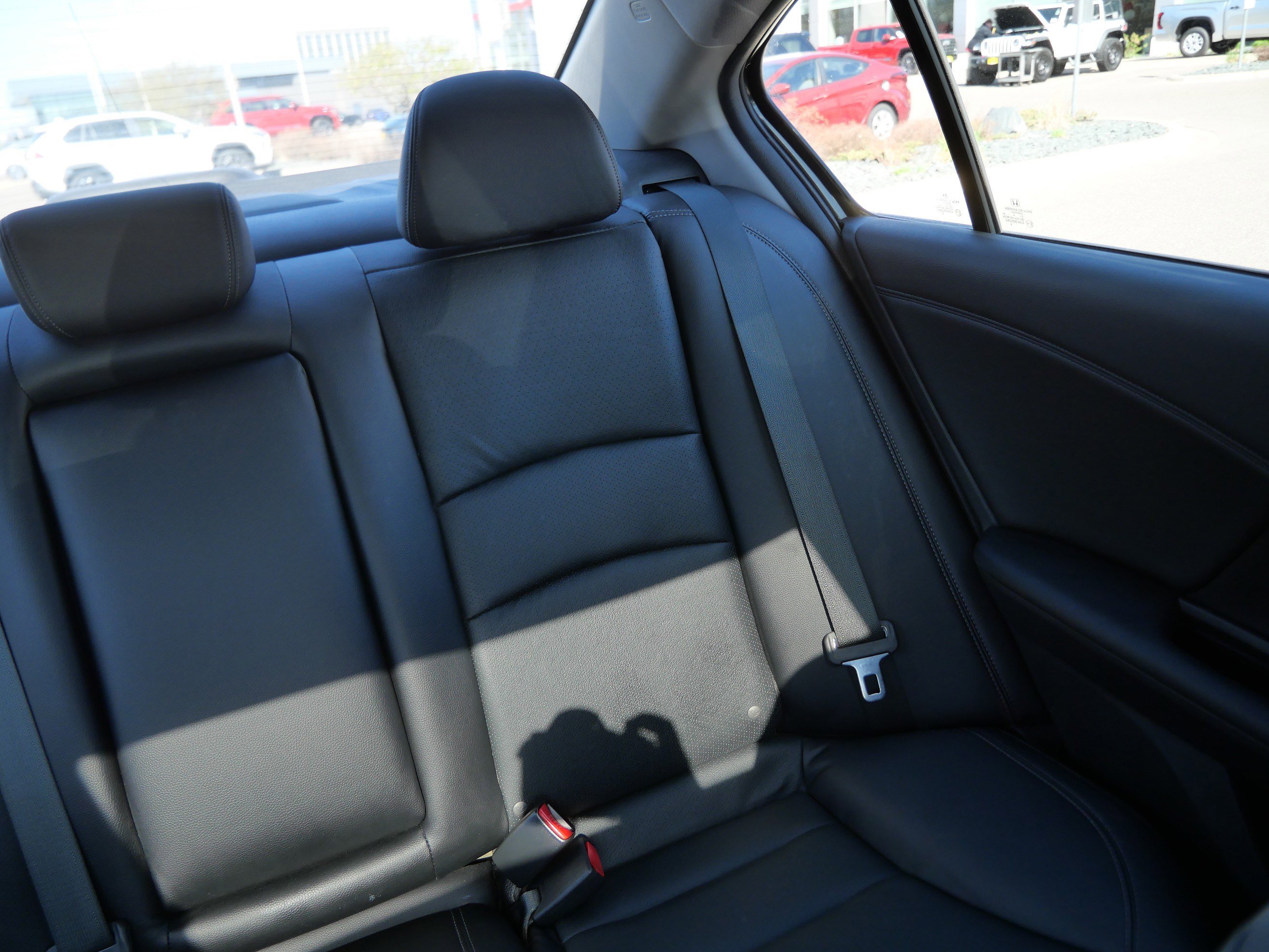 Used 2015 Honda Accord EX-L image 14