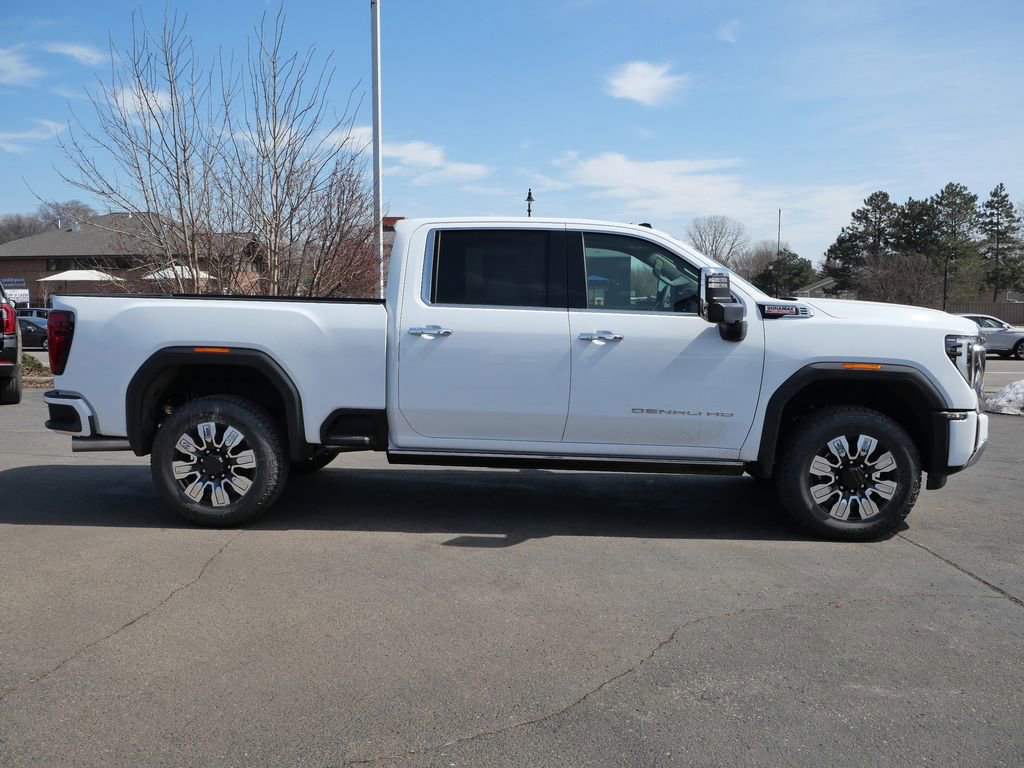 New 2026 GMC Sierra 3500 Denali w/ Denali Reserve Package image 19