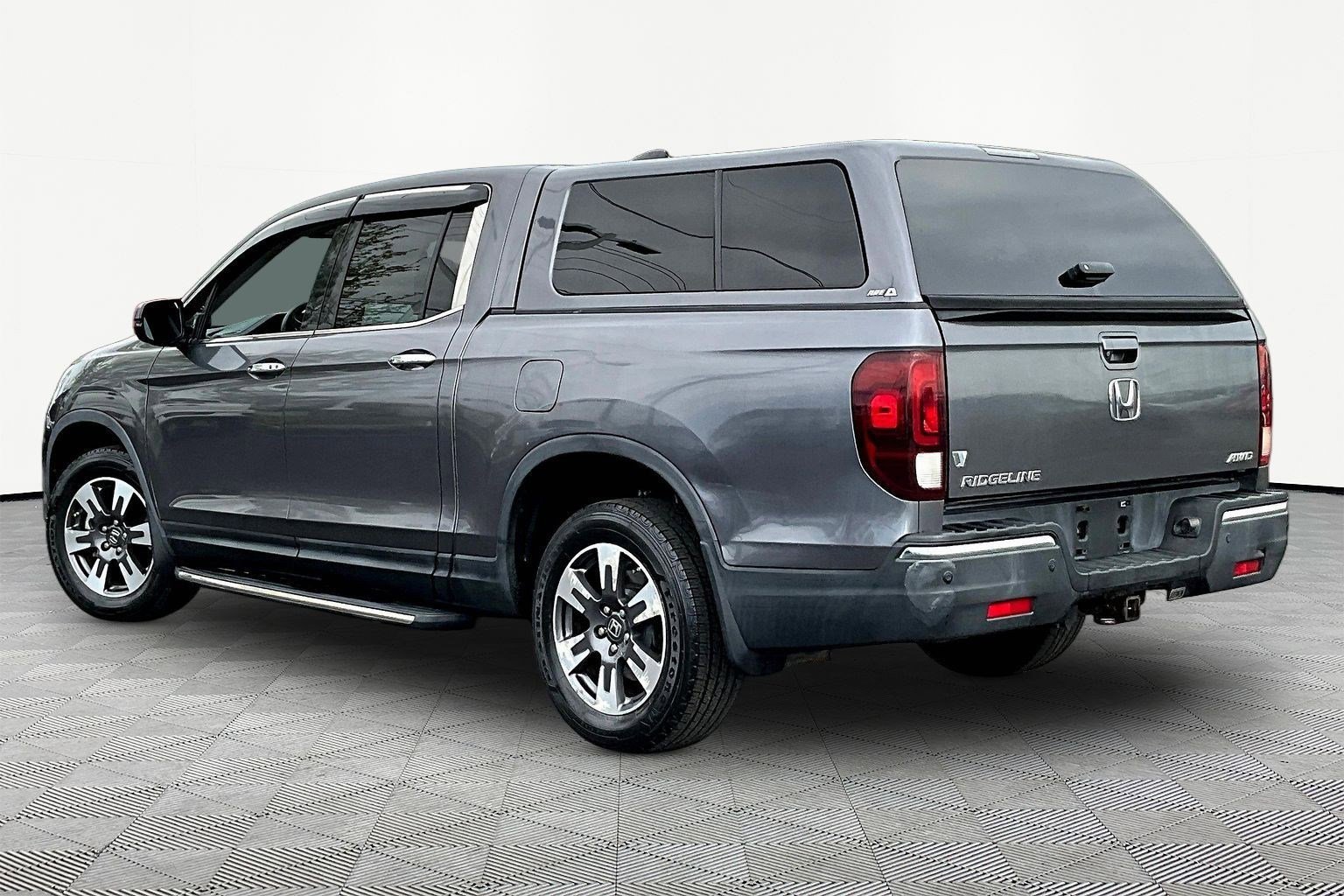 Used 2019 Honda Ridgeline RTL-E image 4