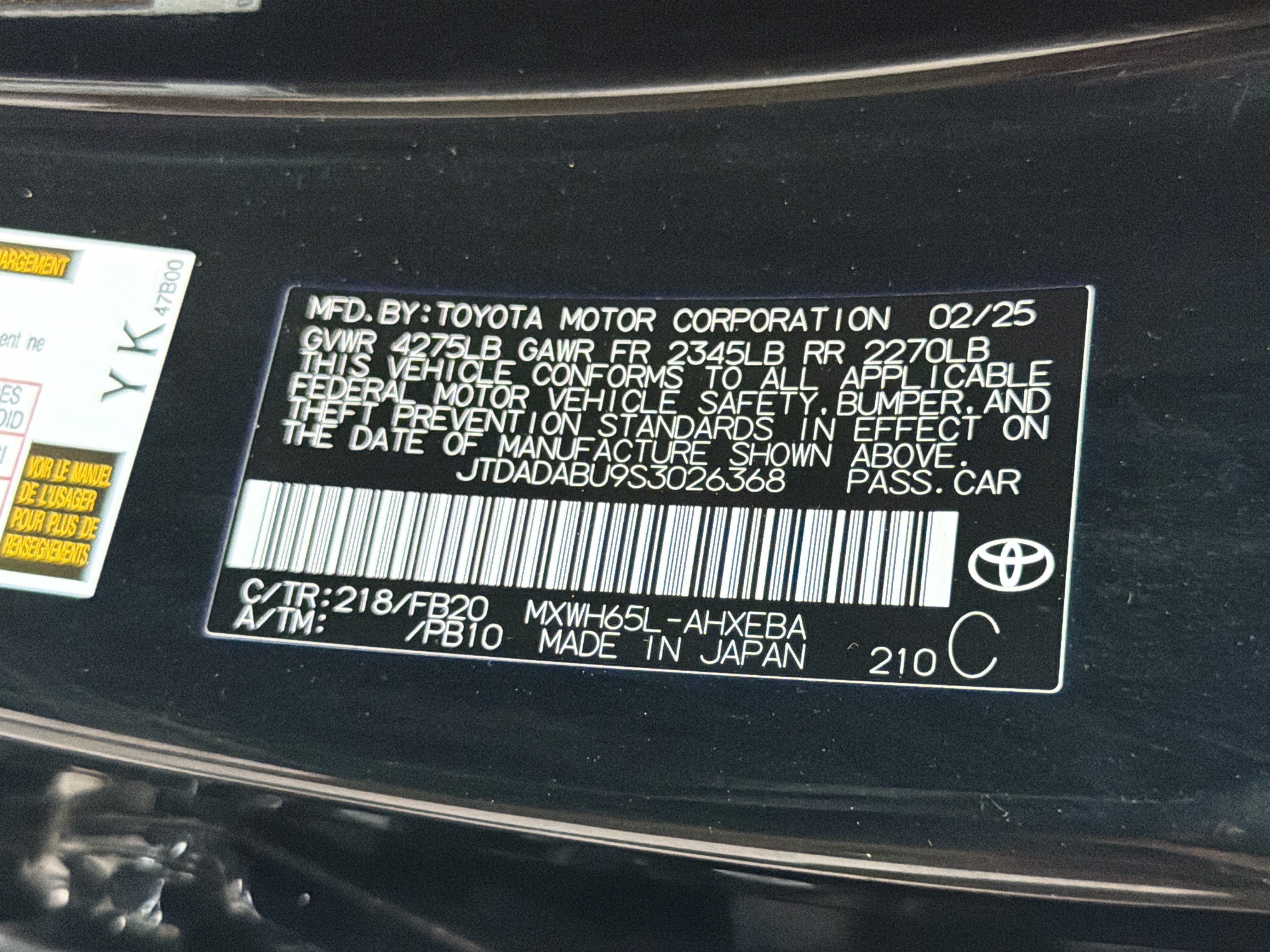Certified 2025 Toyota Prius LE AWD/4WD image 31