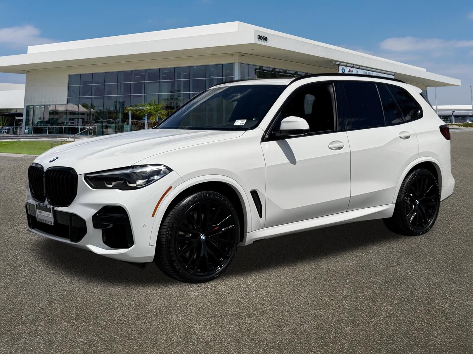Certified 2022 BMW X5 xDrive40i w/ M Sport Package image 5