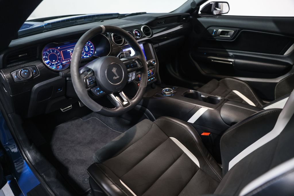 Used 2020 Ford Mustang Shelby GT500 w/ Technology Package image 30