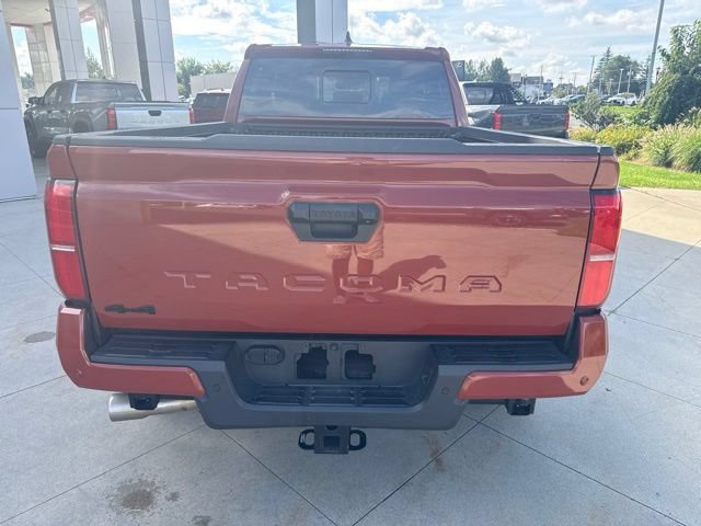 Used 2025 Toyota Tacoma TRD Off-Road w/ TRD Off Road Upgrade Package AWD/4WD image 6
