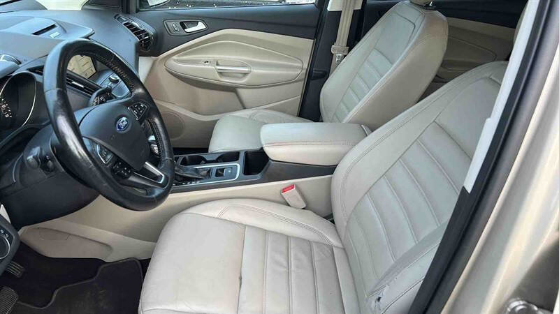 Used 2018 Ford Escape SEL image 14