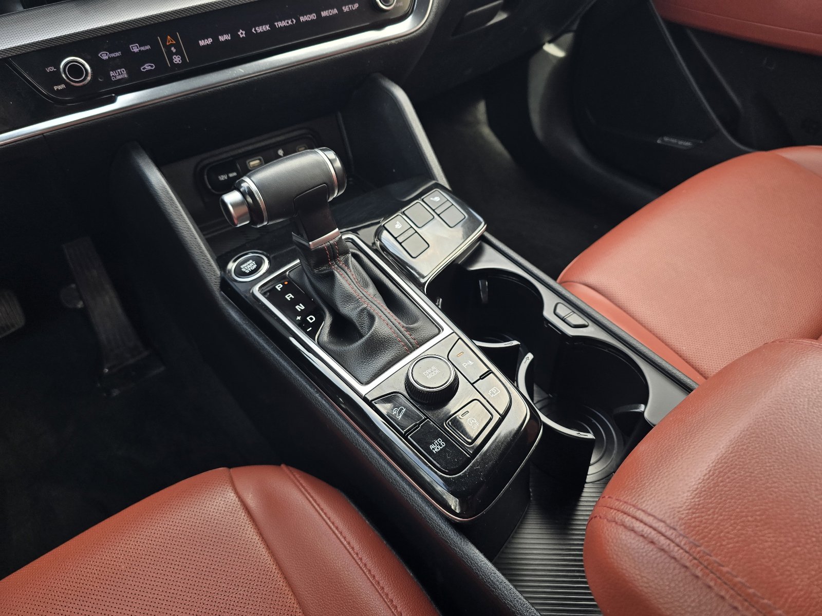 Used 2023 Kia Sportage SX FWD image 16