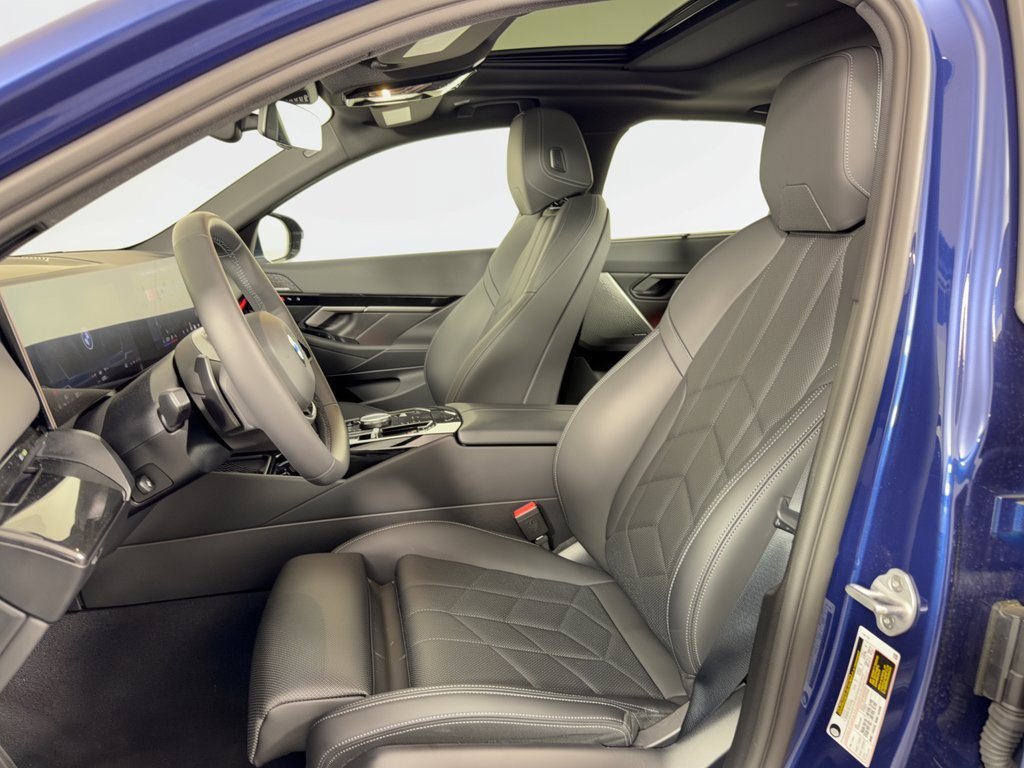 Used 2026 BMW 530i RWD image 5