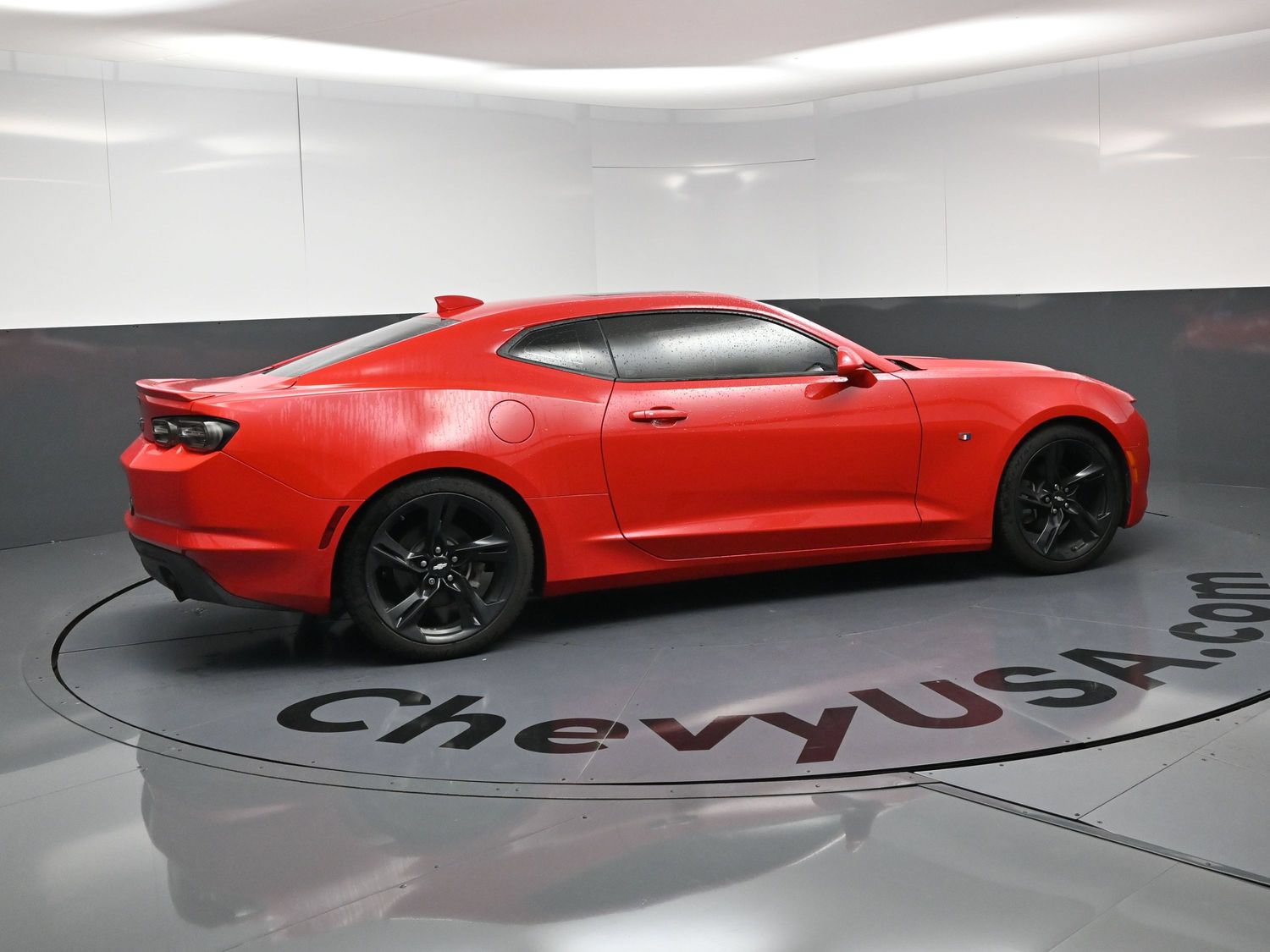 Used 2019 Chevrolet Camaro LT w/ RS Package RWD image 16