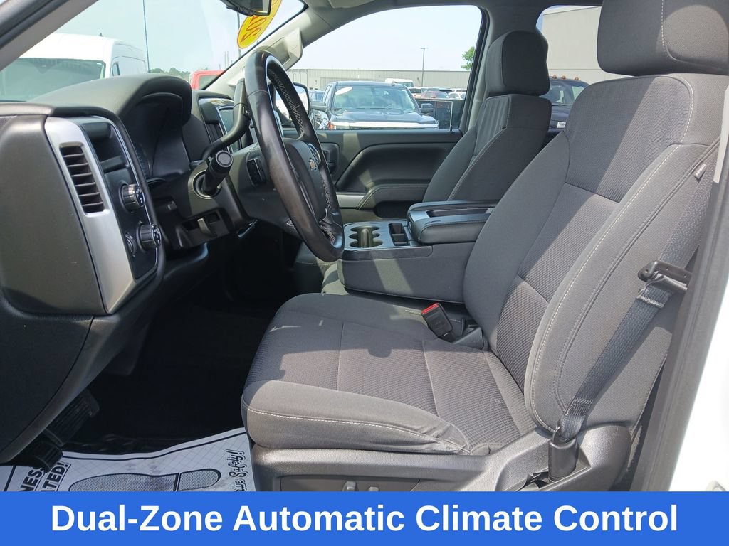 Used 2018 Chevrolet Silverado 1500 LT w/ All Star Edition AWD/4WD image 11