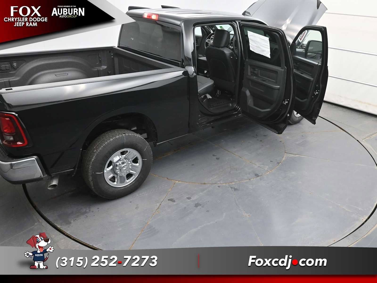 New 2026 RAM 2500 Tradesman w/ Chrome Appearance Group image 37