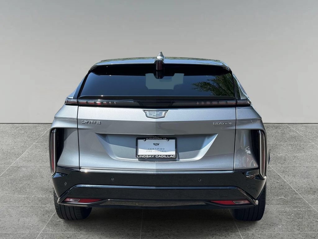 Used 2024 Cadillac Lyriq Luxury AWD/4WD image 11
