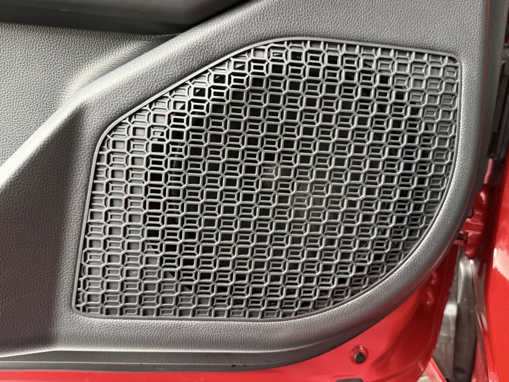 Used 2025 Toyota Tacoma TRD Off-Road image 15