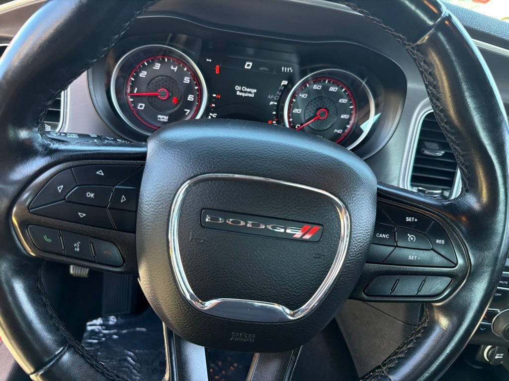 Used 2022 Dodge Charger SXT RWD image 16