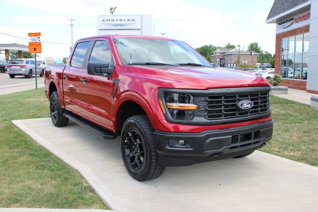 Used 2024 Ford F150 STX w/ Equipment Group 201A FX4 AWD/4WD image 3