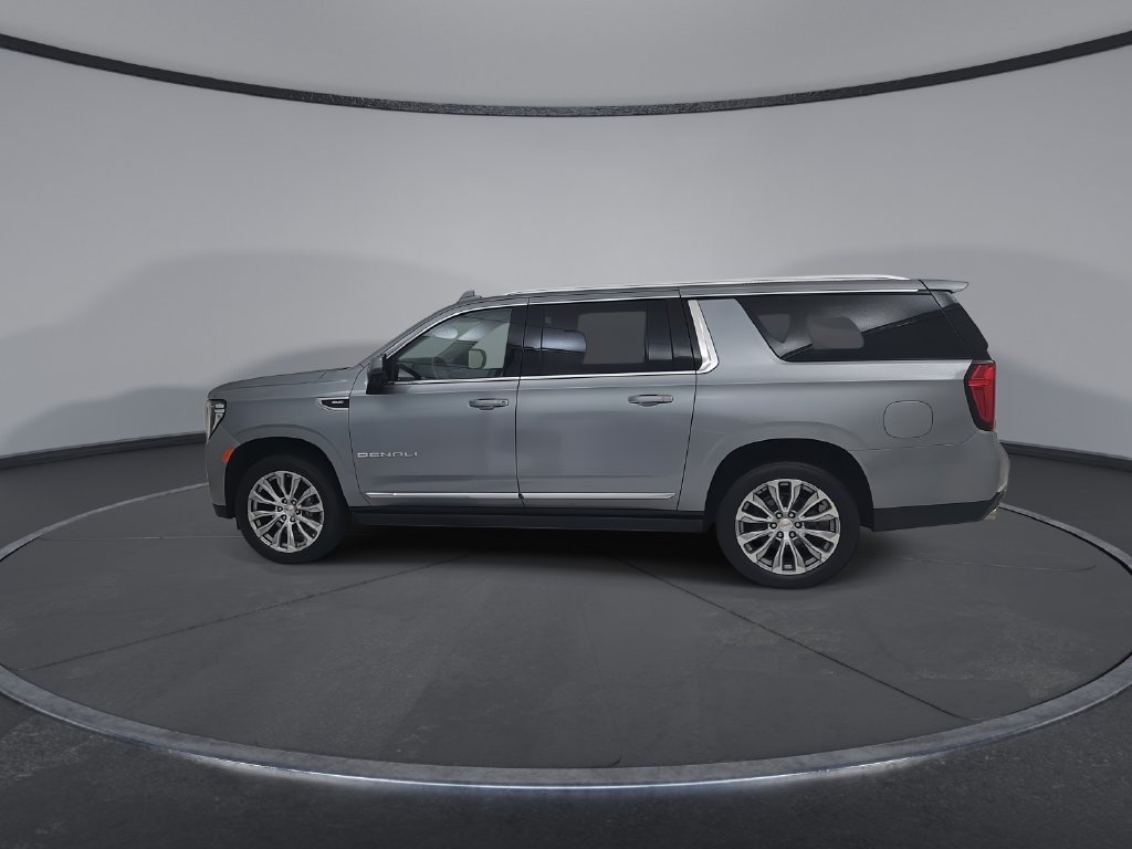 Used 2023 GMC Yukon XL Denali w/ Max Trailering Package AWD/4WD image 9