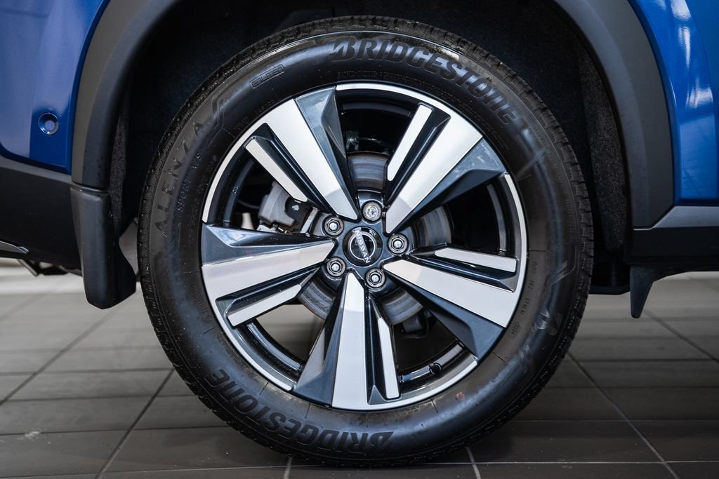Used 2023 Nissan Rogue Platinum AWD/4WD image 22