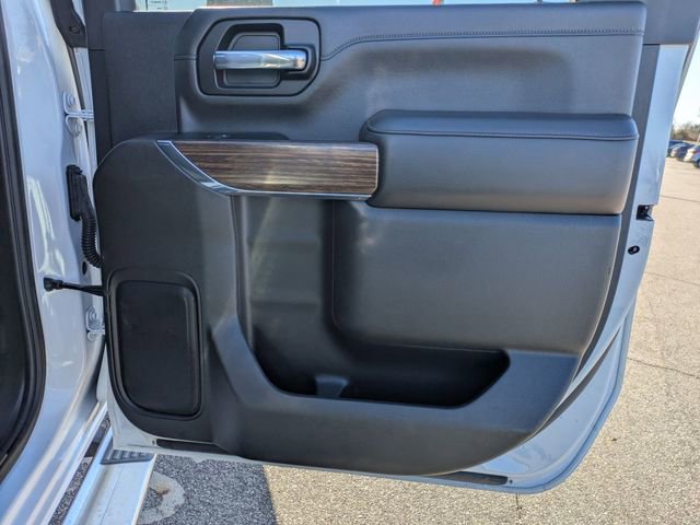 Certified 2022 Chevrolet Silverado 3500 High Country w/ Snow Plow Prep/Camper Package AWD/4WD image 37