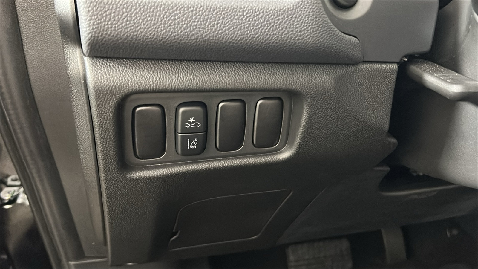 Used 2026 Mitsubishi Outlander Sport ES AWD/4WD image 22