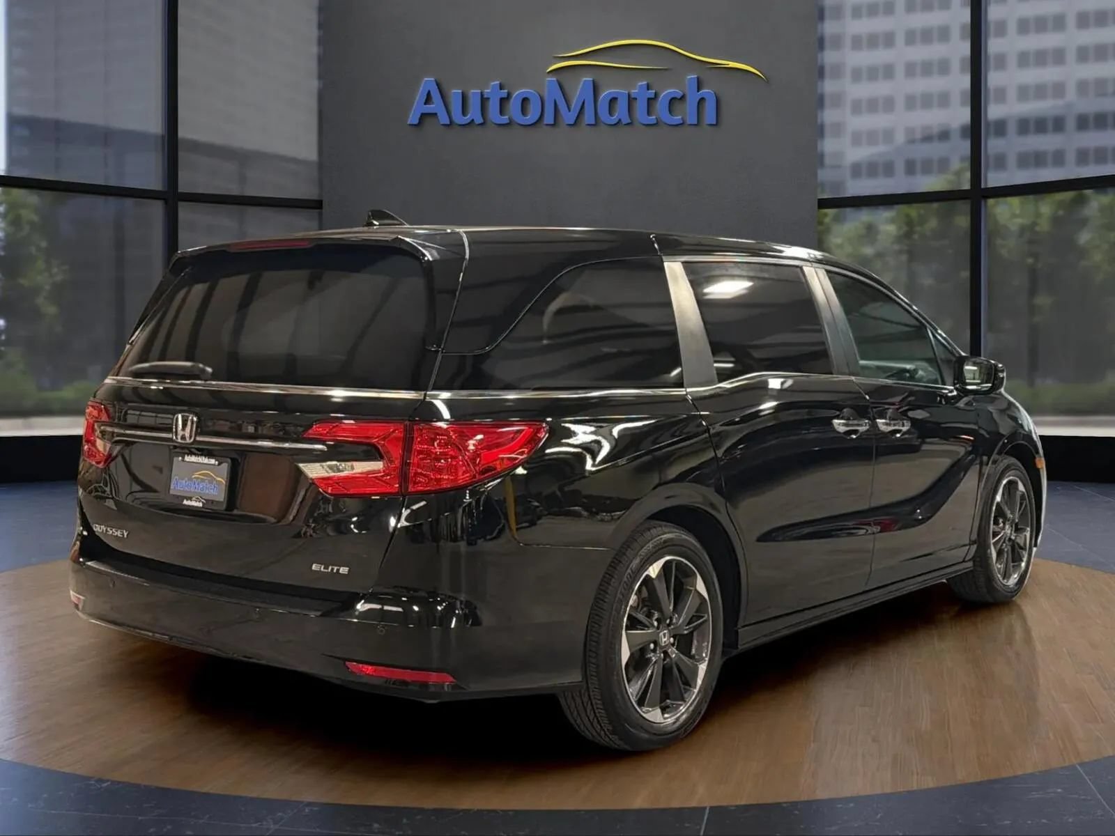 Used 2024 Honda Odyssey Elite image 10